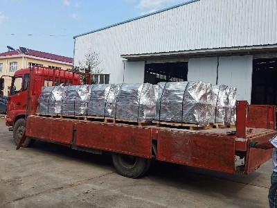 供暖用板式熱交換器發(fā)出提醒，下次記得早點下單，供暖費都開始收了！